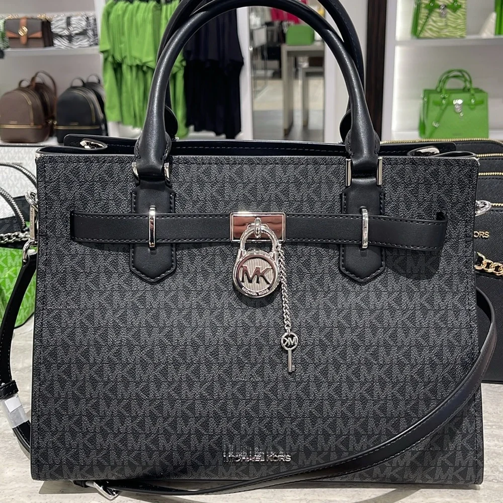 Michael Kors Hamilton Medium Signature Logo Satchel
Black
NWT - Picture 2 of 16